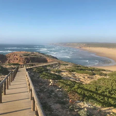 Bed and Breakfast Sunday Morning Aljezur